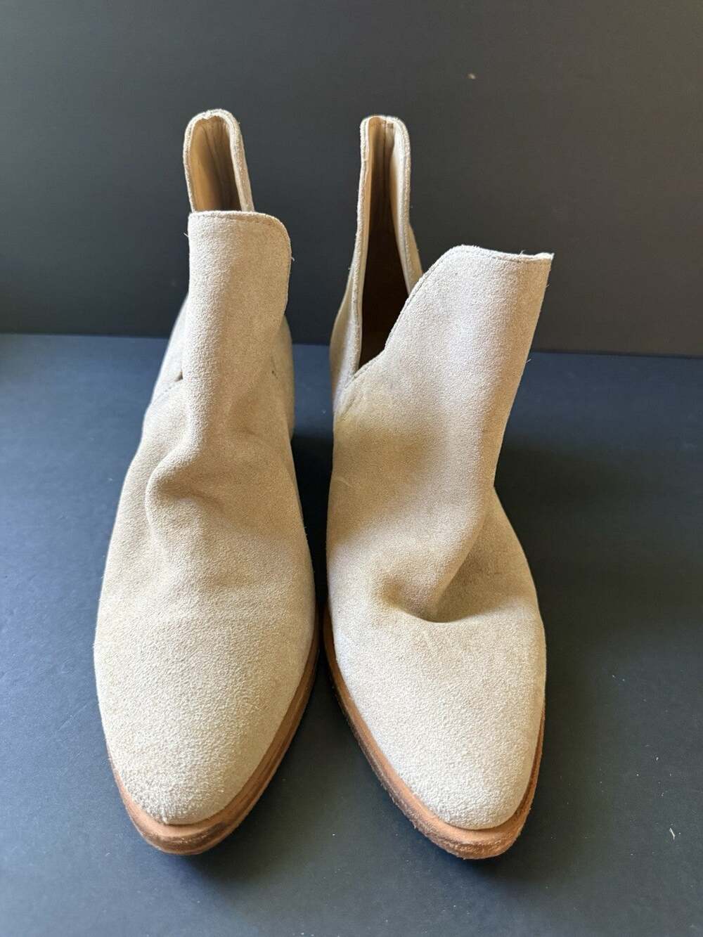 Free People Boot Women Size Charm Double V Beige 37.5 Size 7 Suede Cutout Block